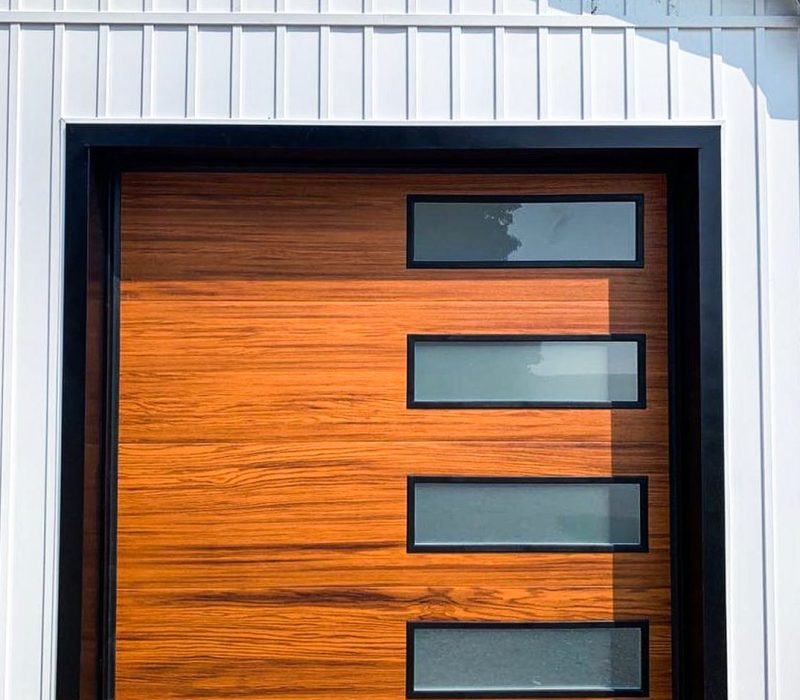 chi22-0526-photo-dealer-skyline-flush-cedar-windows-0001